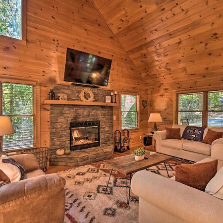 Blue Ridge Cabin Hot Tub, Fire Pit And Grill! Eksteriør bilde